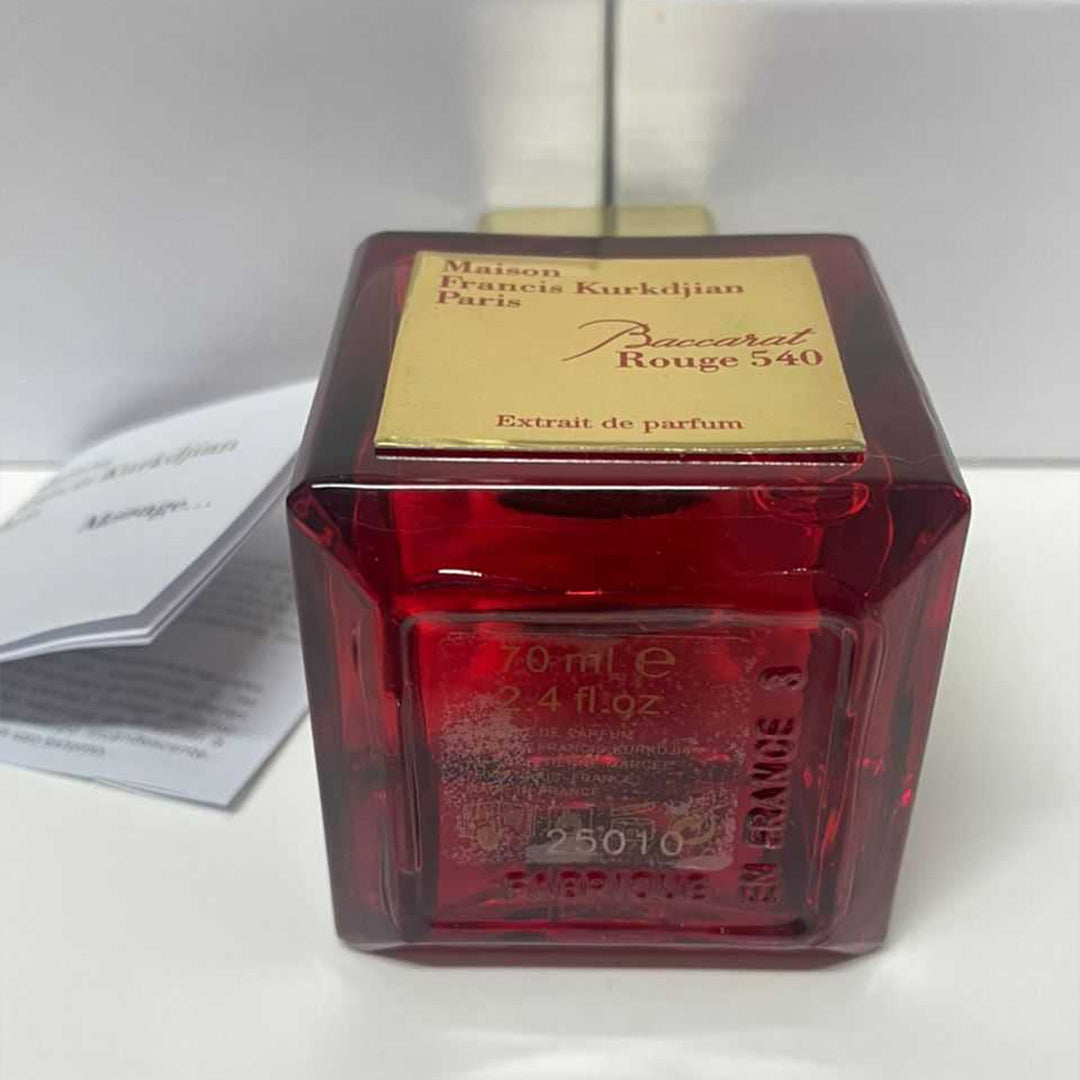 Maison Francis Kurkdjian – Baccarat Rouge 540 Eau de Parfum